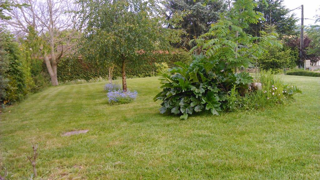 Maison d'hôtes Les Bruyères Gandelain Esterno foto