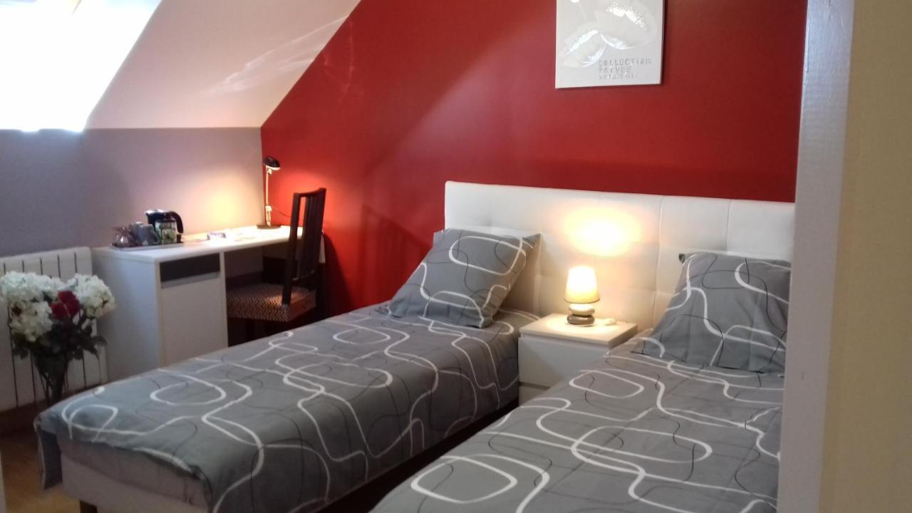 Maison d'hôtes Les Bruyères Gandelain Esterno foto
