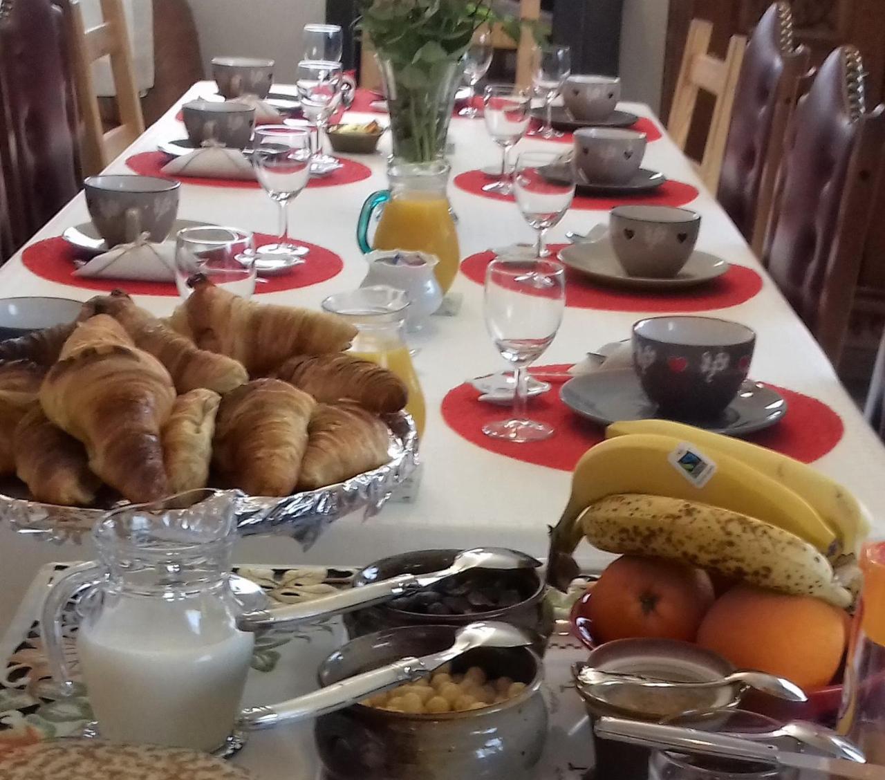 Maison d'hôtes Les Bruyères Gandelain Esterno foto